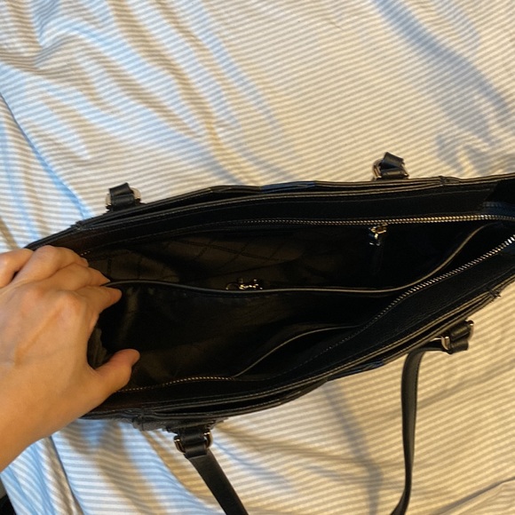 *SOLD* Michael Kors Purse - Picture 3 of 16